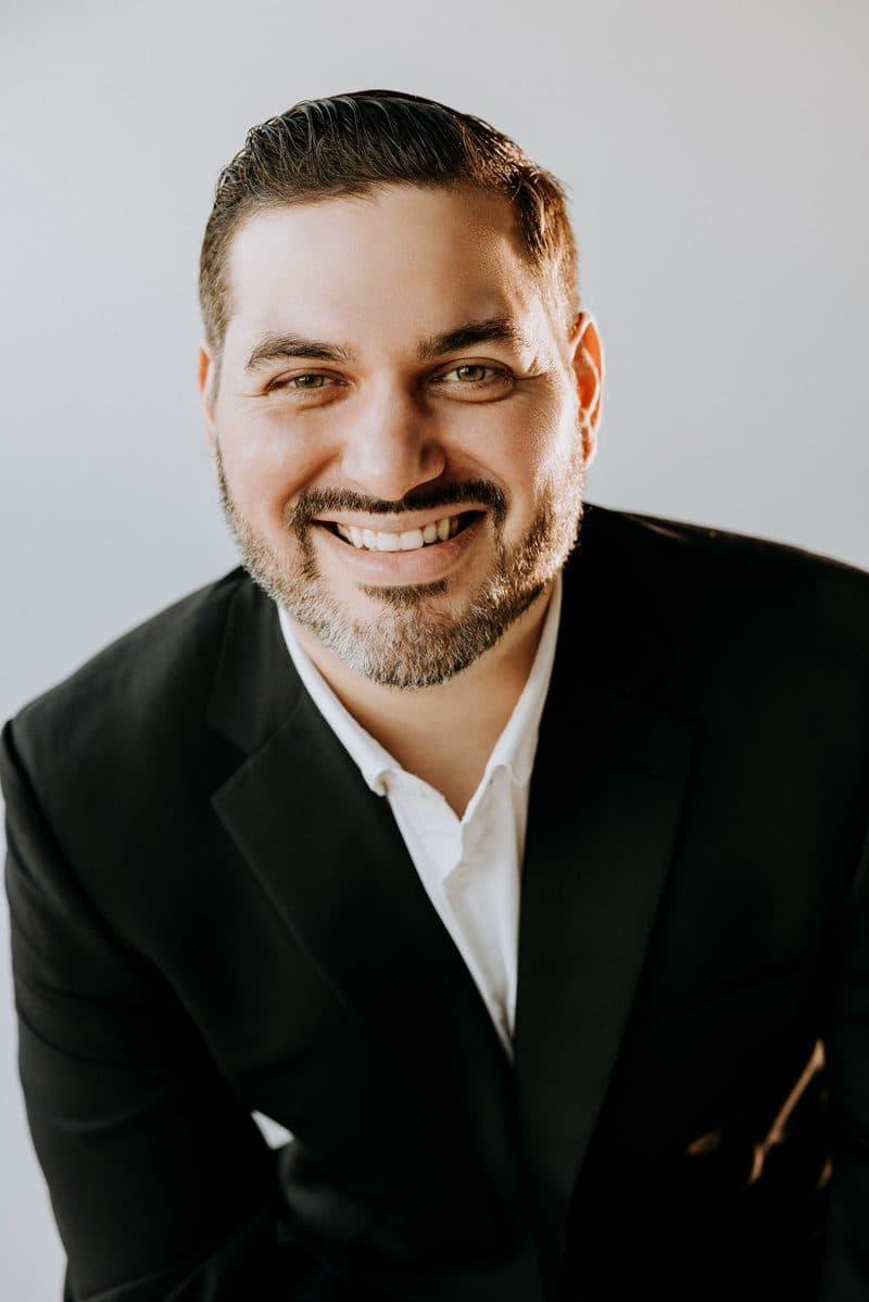 Pedro Albisu, author of Income to Corpus